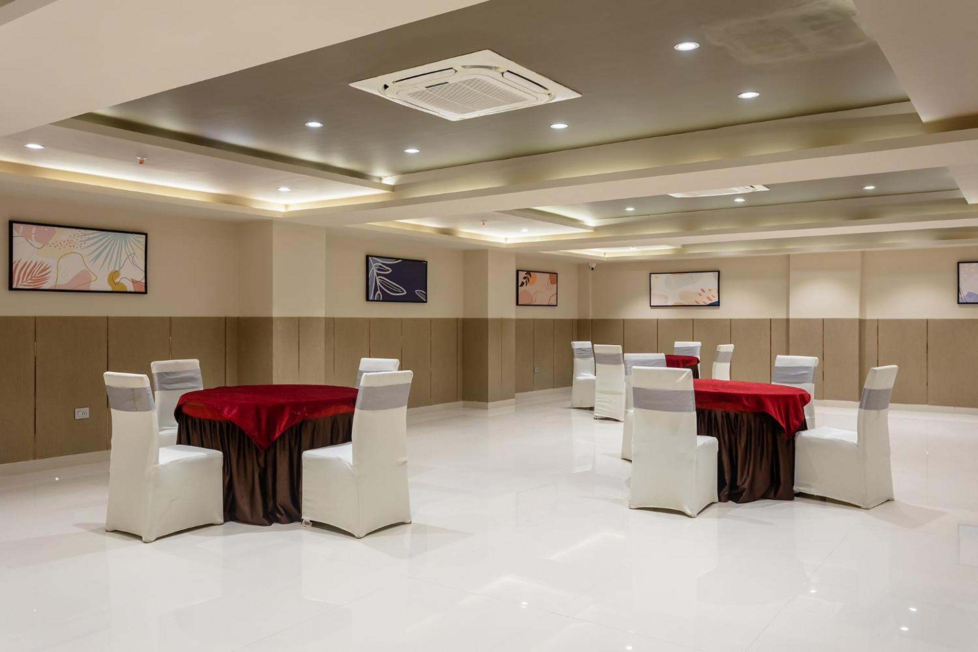 Fabhotel Prime Oasis Orange Bhopal Exterior foto